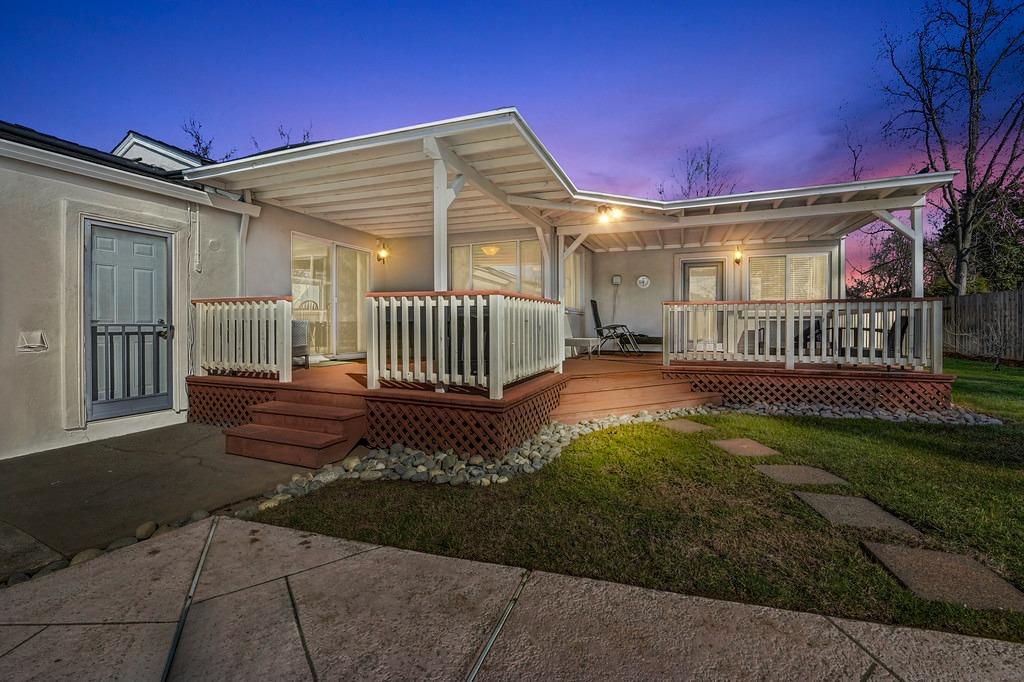 Detail Gallery Image 33 of 42 For 3650 La Habra Way, Sacramento,  CA 95864 - 4 Beds | 3 Baths