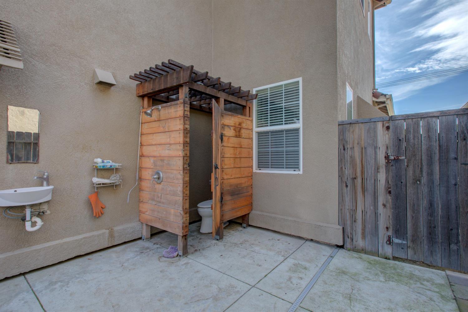 Detail Gallery Image 61 of 67 For 19588 American Ave, Hilmar,  CA 95324 - 5 Beds | 4 Baths