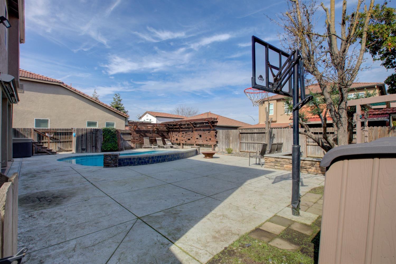 Detail Gallery Image 57 of 67 For 19588 American Ave, Hilmar,  CA 95324 - 5 Beds | 4 Baths