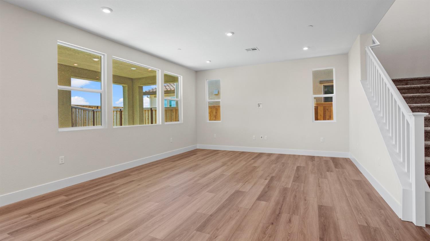 Detail Gallery Image 9 of 47 For 2638 Wisteria Dr, Lodi,  CA 95242 - 4 Beds | 3 Baths