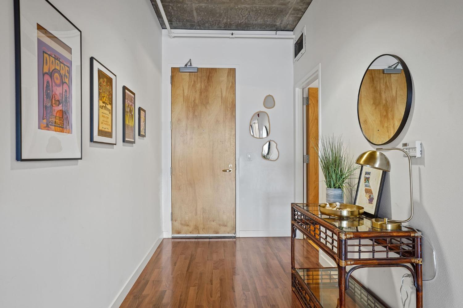 Photo #5: 225021620 Listing: Photo #5