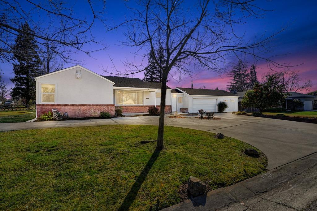 Detail Gallery Image 8 of 42 For 3650 La Habra Way, Sacramento,  CA 95864 - 4 Beds | 3 Baths