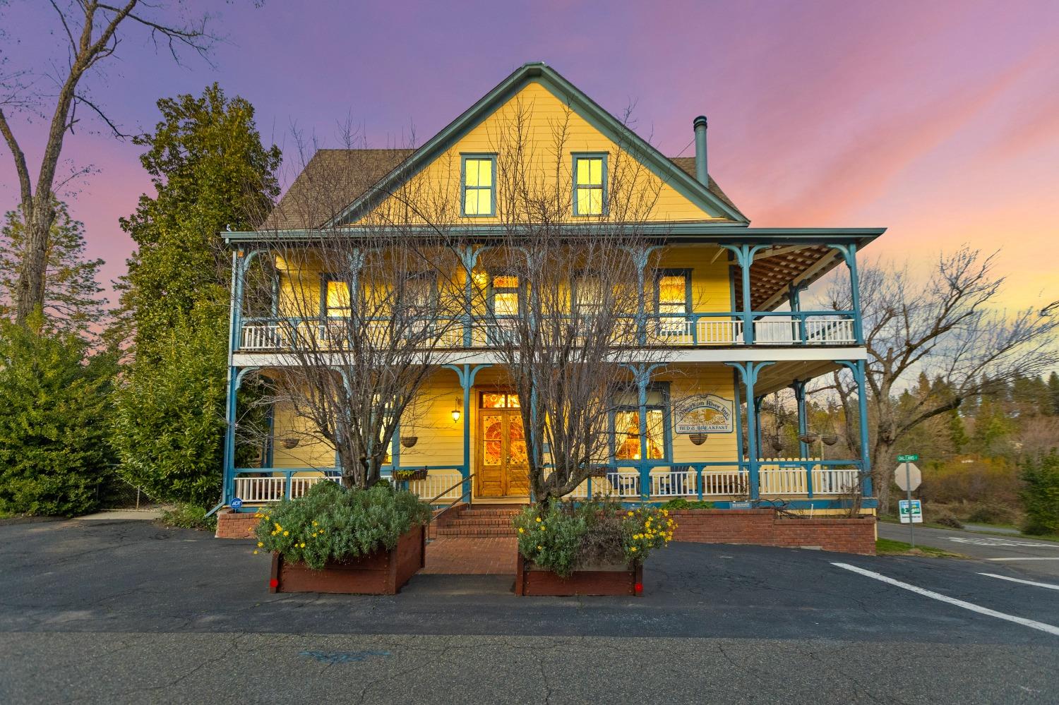 Detail Gallery Image 7 of 99 For 6655 Orleans St, Georgetown,  CA 95634 - 16 Beds | 11 Baths