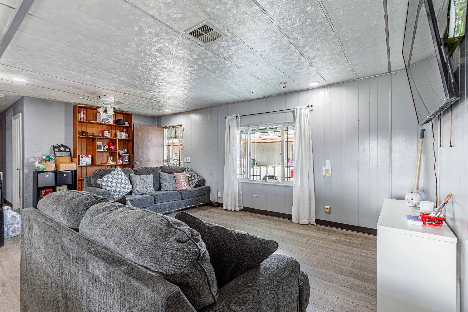 Detail Gallery Image 6 of 33 For 4837 Faith Home Rd 98, Ceres,  CA 95307 - 4 Beds | 2 Baths