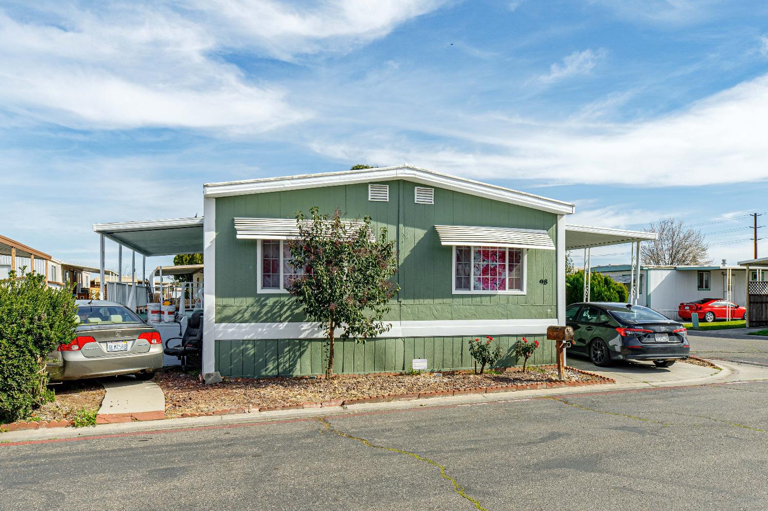 Detail Gallery Image 3 of 33 For 4837 Faith Home Rd 98, Ceres,  CA 95307 - 4 Beds | 2 Baths