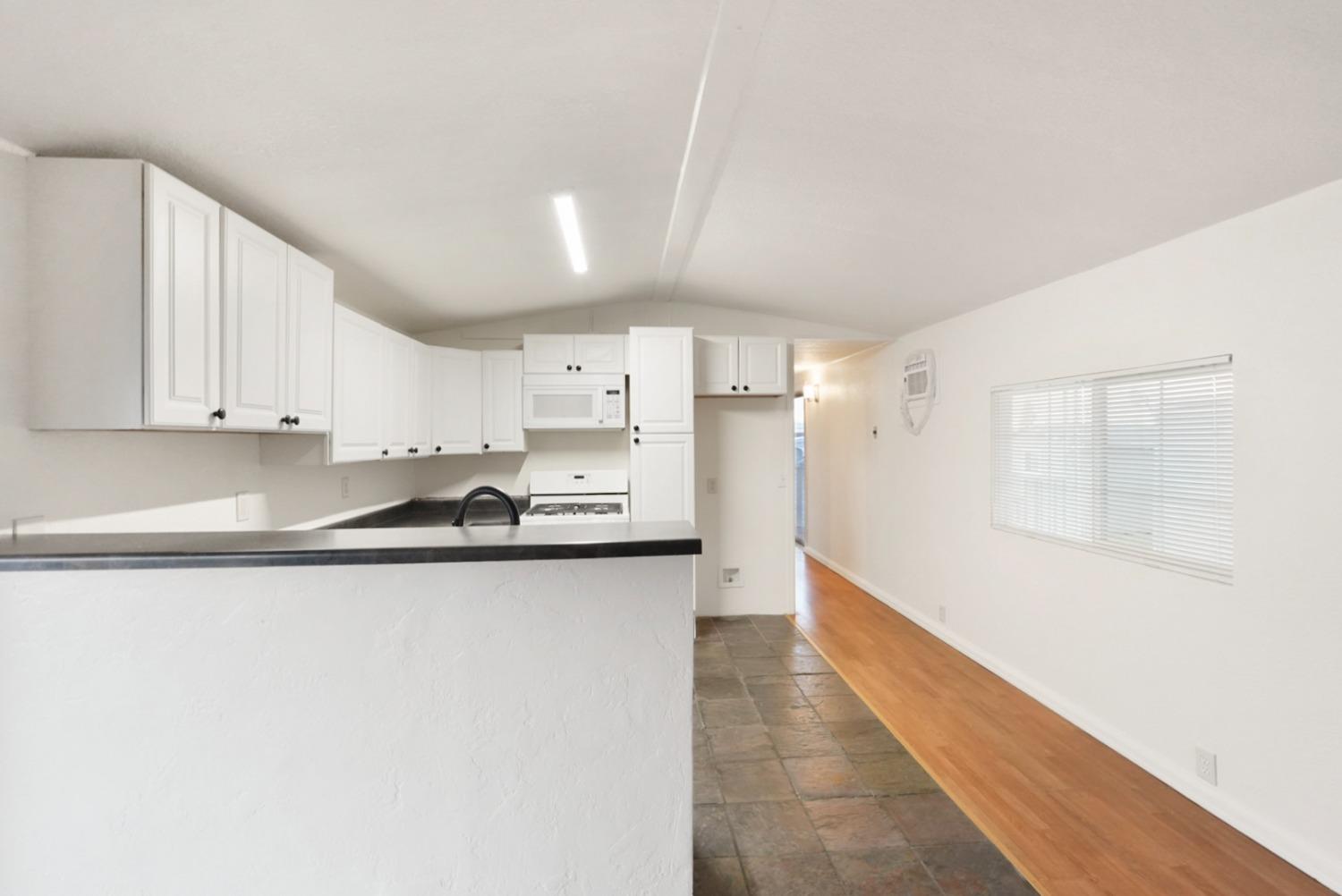 Detail Gallery Image 13 of 28 For 7341 Eleanor Ave 41, Oakdale,  CA 95361 - 3 Beds | 2 Baths