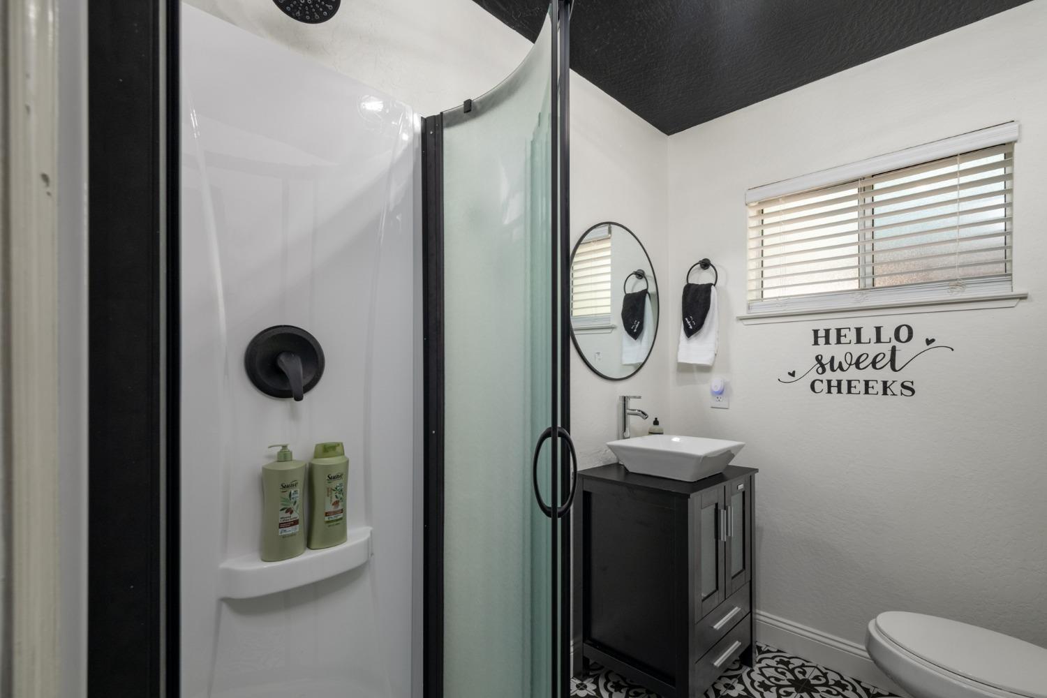 Detail Gallery Image 25 of 77 For 25941 Ellmaro, Long Barn,  CA 95335 - 4 Beds | 2 Baths