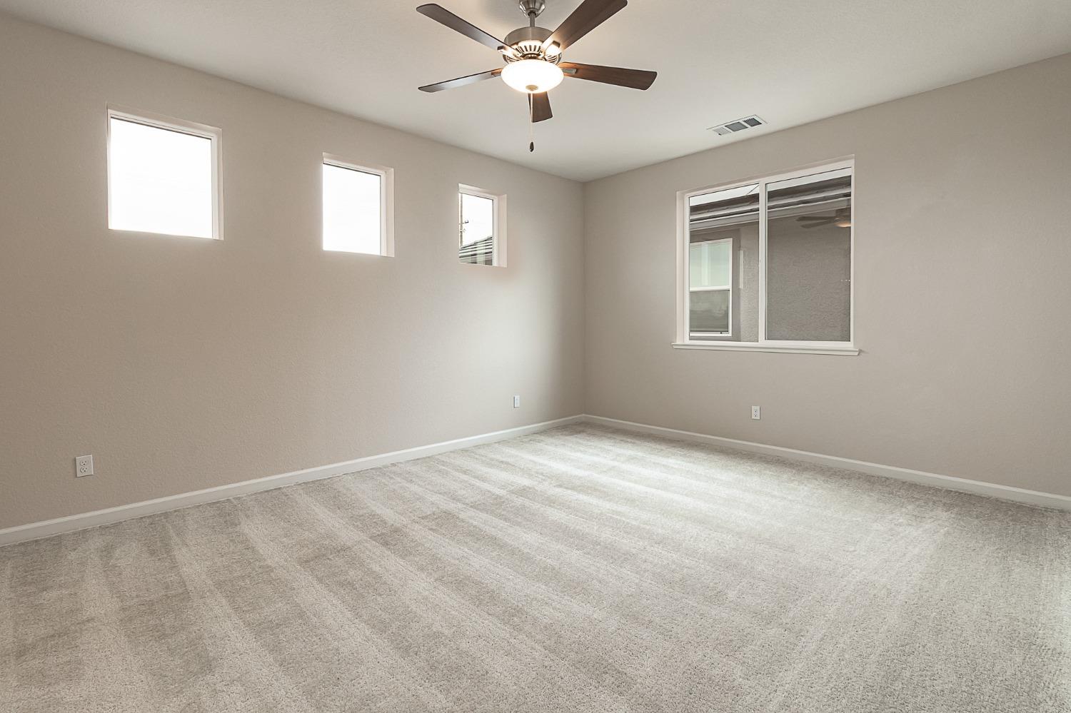 Detail Gallery Image 19 of 22 For 1385 Veteran St, Manteca,  CA 95337 - 4 Beds | 3 Baths