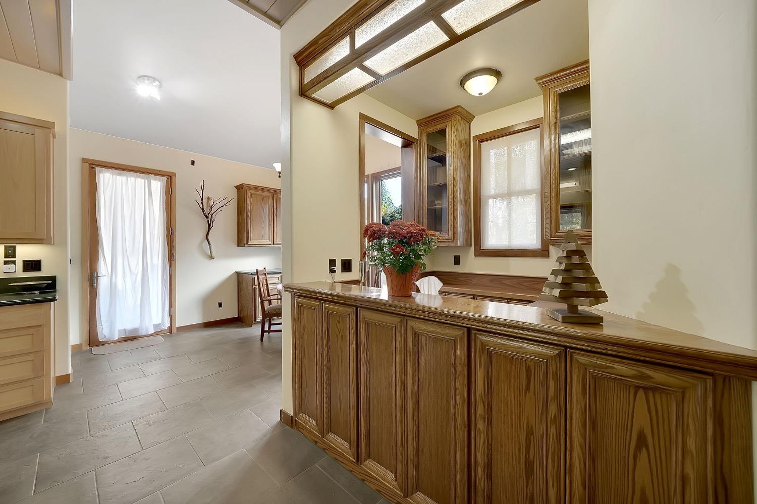 Detail Gallery Image 19 of 92 For 2863 April Ln, Mokelumne Hill,  CA 95232 - 2 Beds | 3 Baths