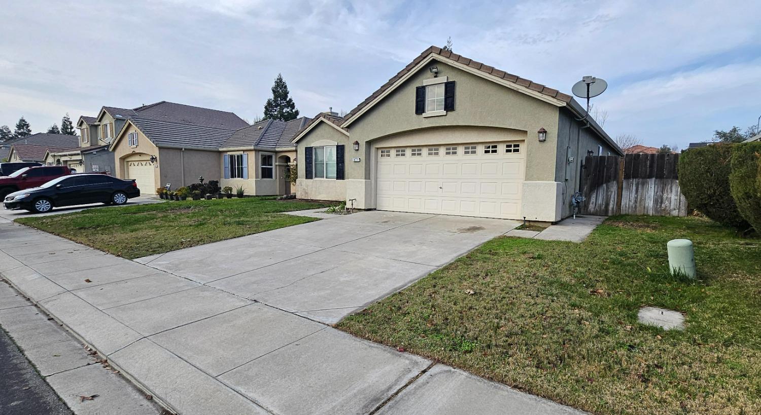 Donovan Street, Manteca, California image 3