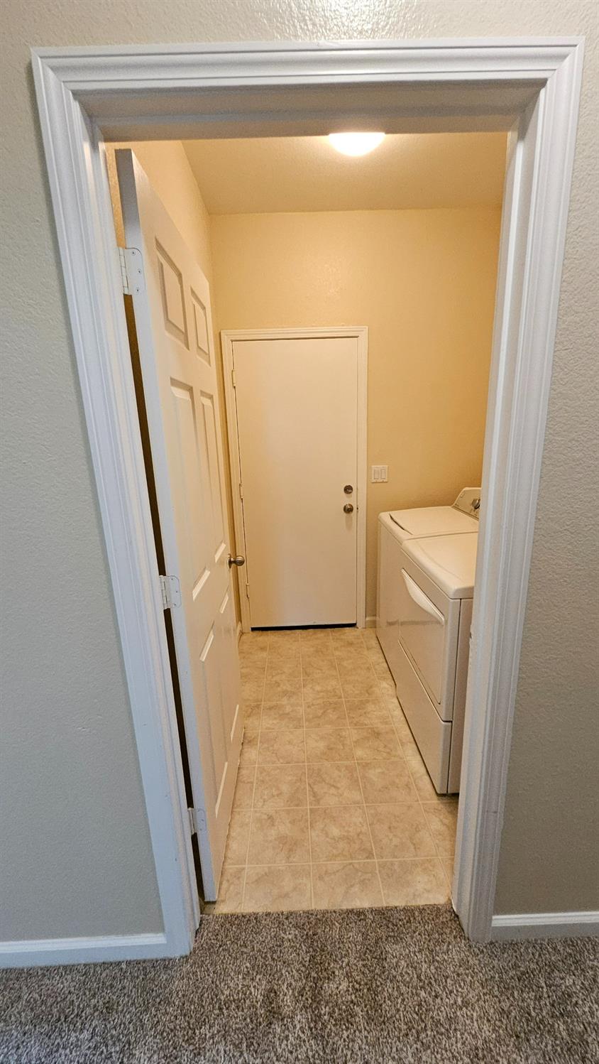 Donovan Street, Manteca, California image 32