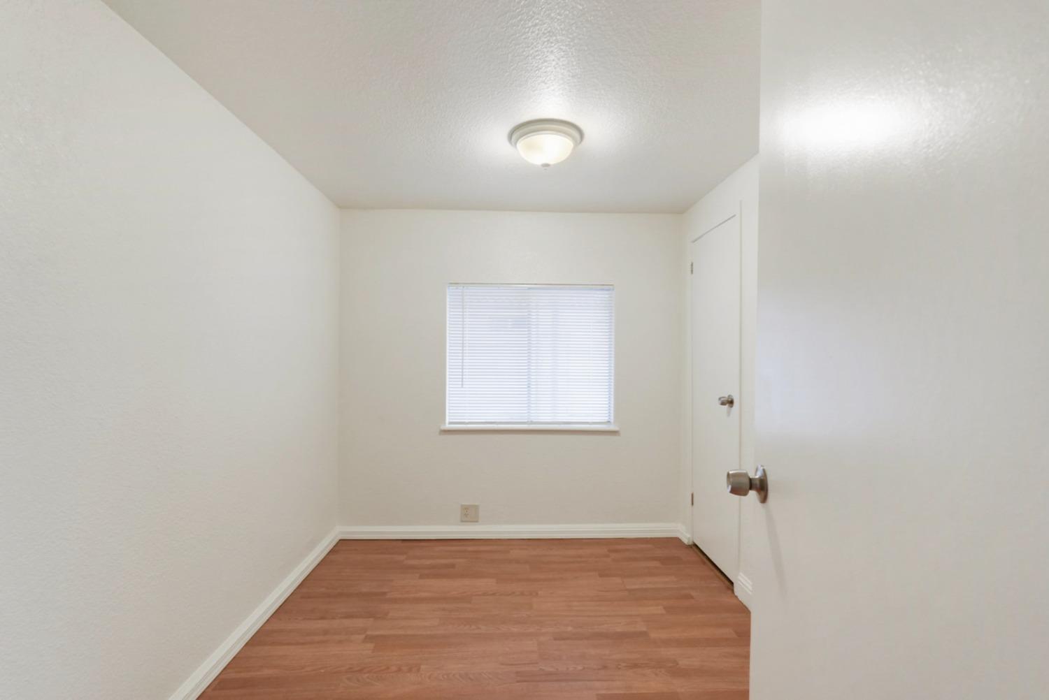 Detail Gallery Image 9 of 28 For 7341 Eleanor Ave 41, Oakdale,  CA 95361 - 3 Beds | 2 Baths