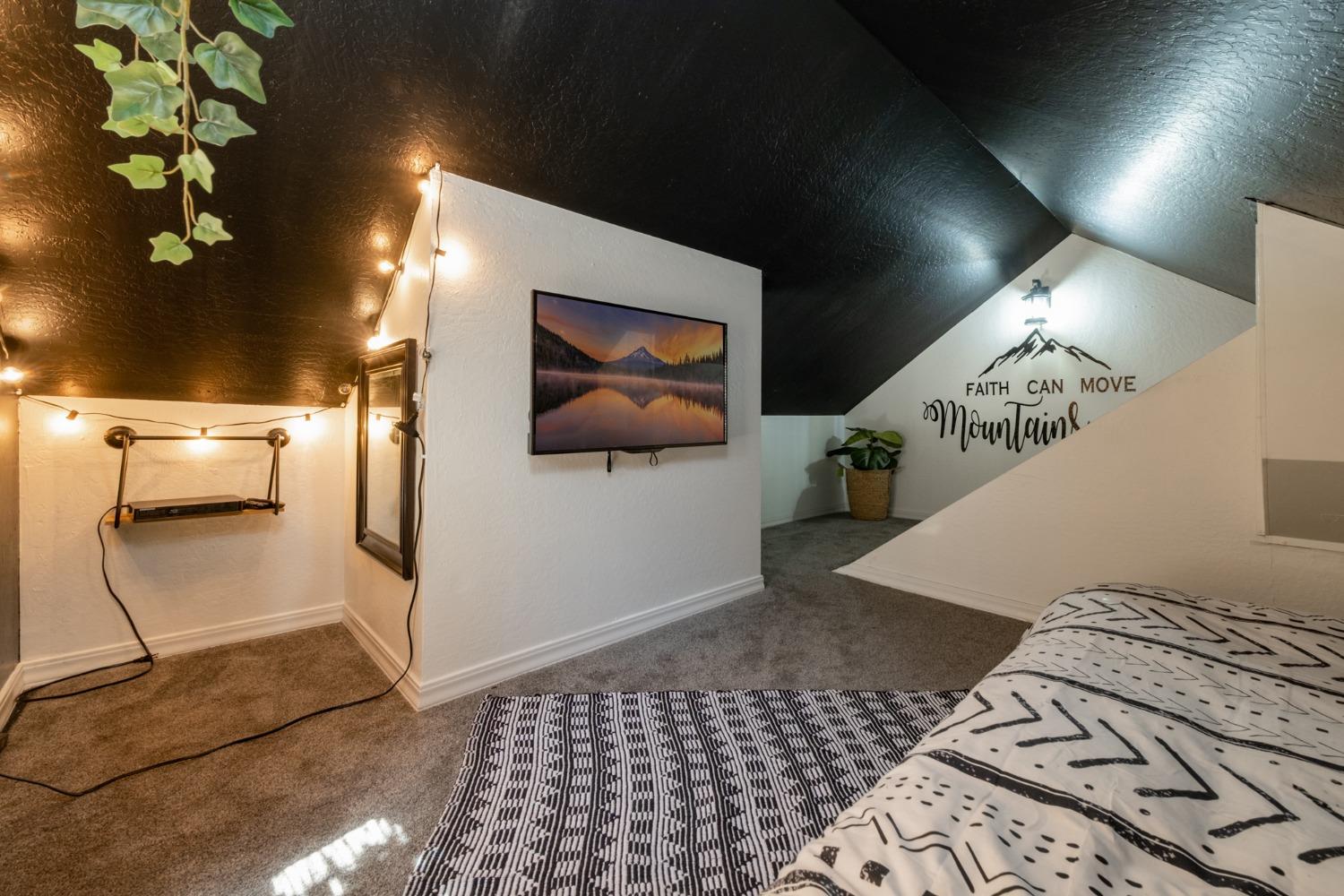 Detail Gallery Image 21 of 77 For 25941 Ellmaro, Long Barn,  CA 95335 - 4 Beds | 2 Baths