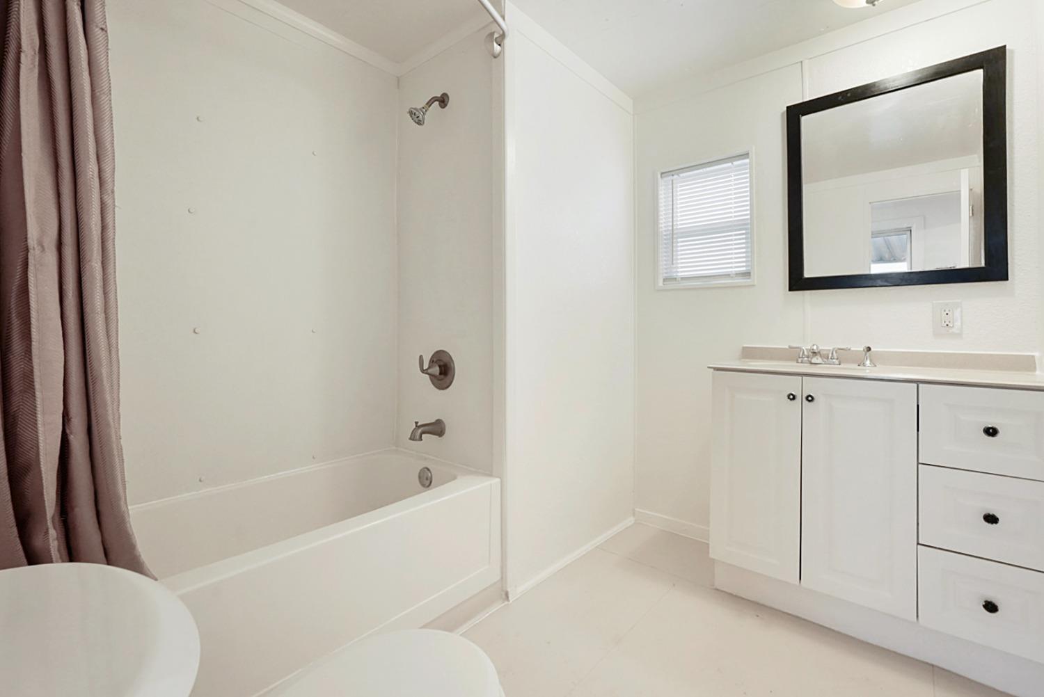 Detail Gallery Image 8 of 28 For 7341 Eleanor Ave 41, Oakdale,  CA 95361 - 3 Beds | 2 Baths