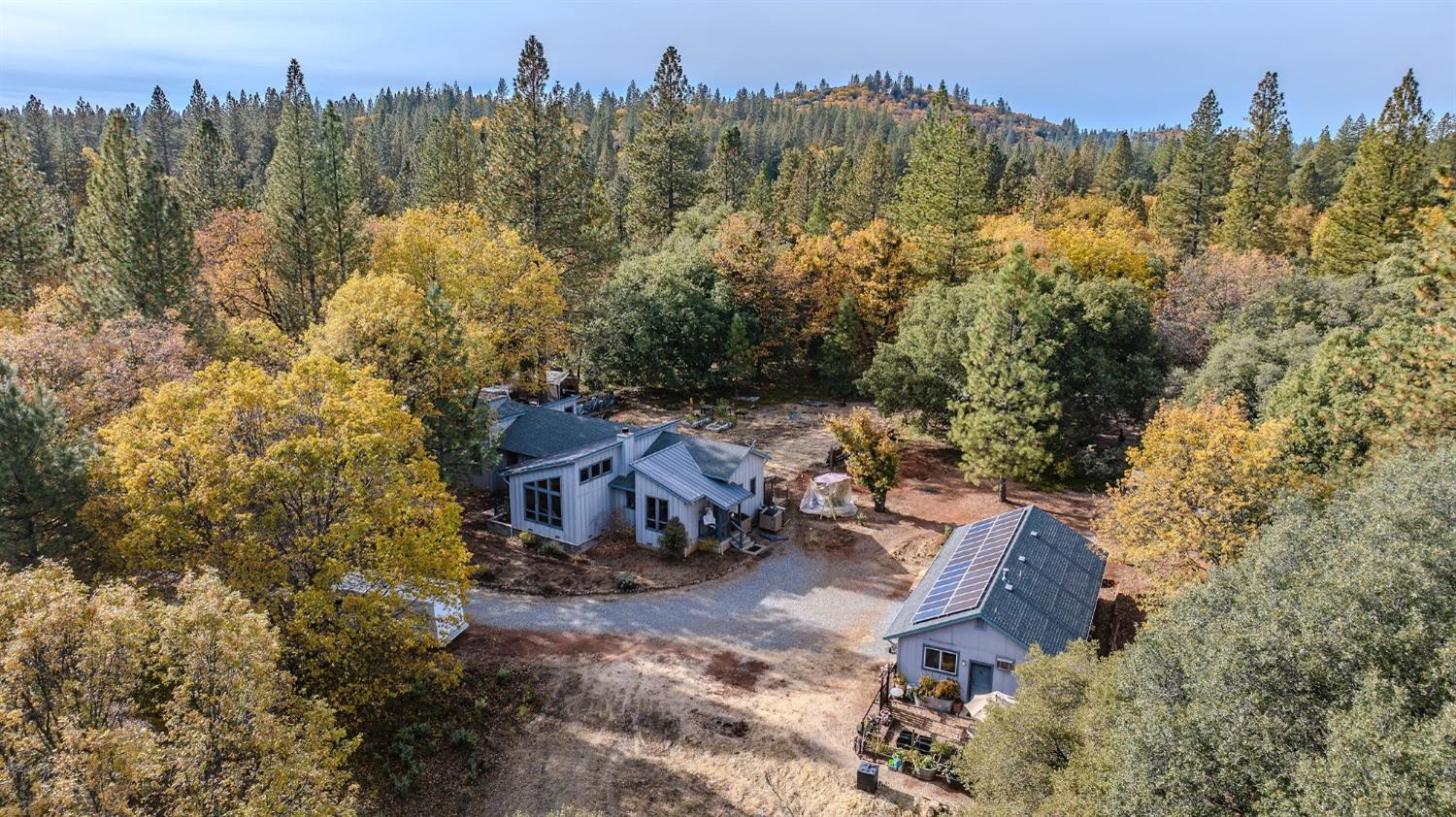 Detail Gallery Image 83 of 92 For 2863 April Ln, Mokelumne Hill,  CA 95232 - 2 Beds | 3 Baths