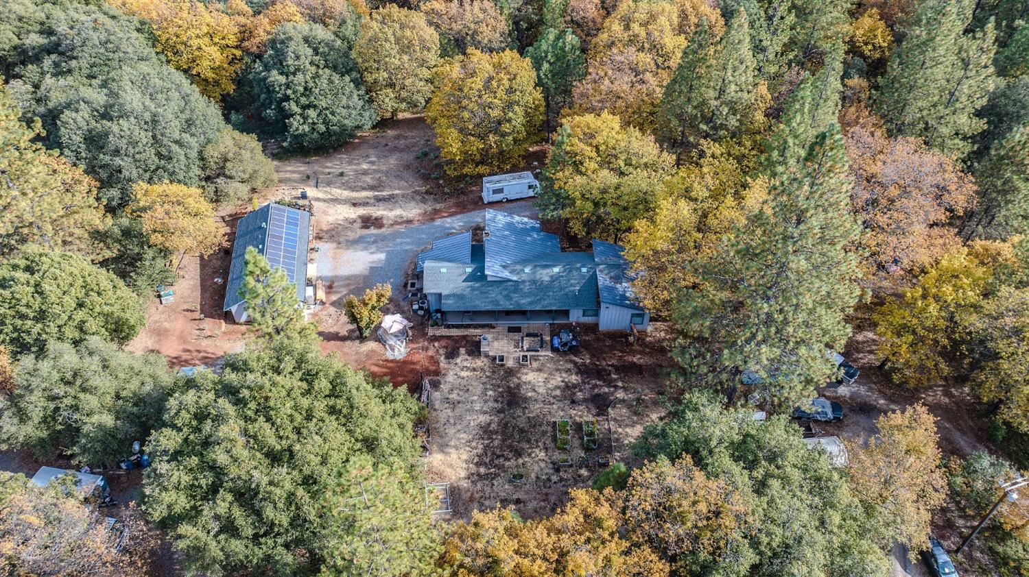 Detail Gallery Image 90 of 92 For 2863 April Ln, Mokelumne Hill,  CA 95232 - 2 Beds | 3 Baths