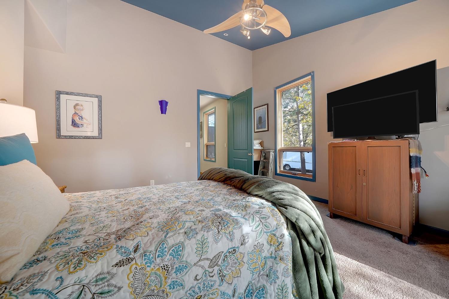 Detail Gallery Image 39 of 92 For 2863 April Ln, Mokelumne Hill,  CA 95232 - 2 Beds | 3 Baths