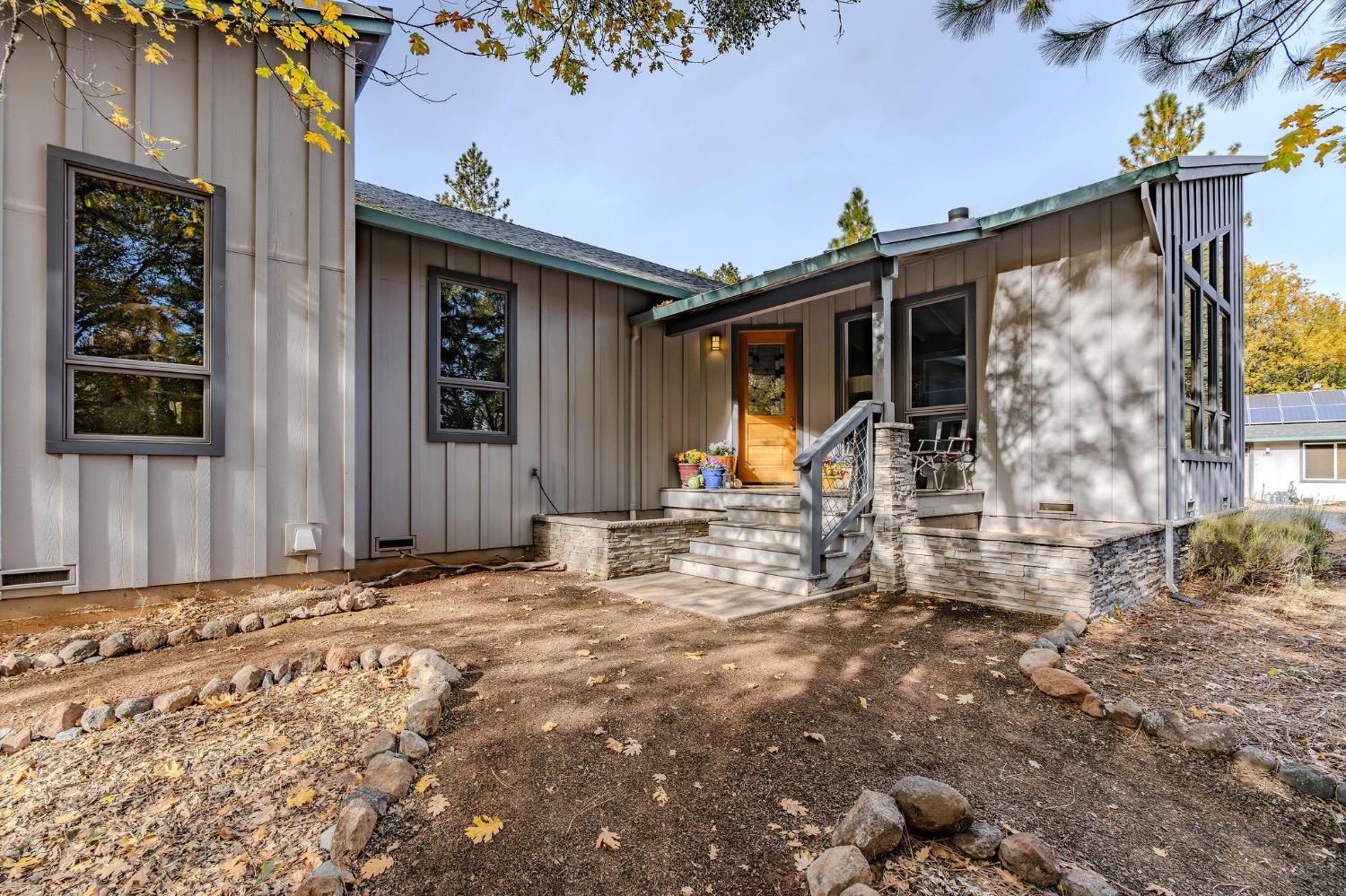 Detail Gallery Image 59 of 92 For 2863 April Ln, Mokelumne Hill,  CA 95232 - 2 Beds | 3 Baths