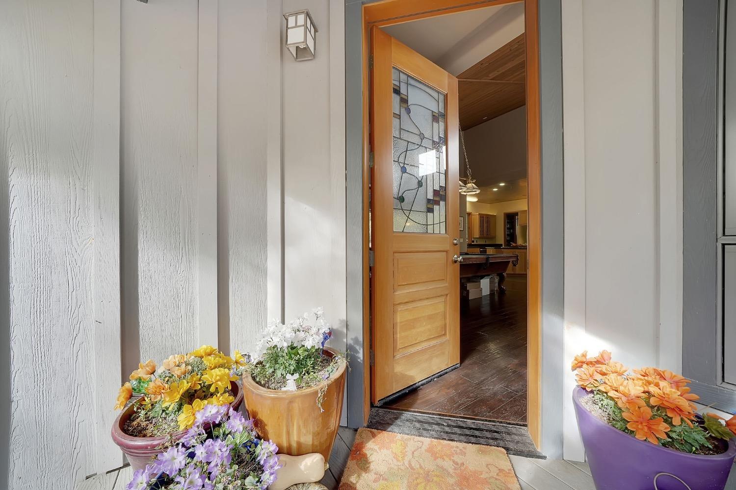 Detail Gallery Image 9 of 92 For 2863 April Ln, Mokelumne Hill,  CA 95232 - 2 Beds | 3 Baths