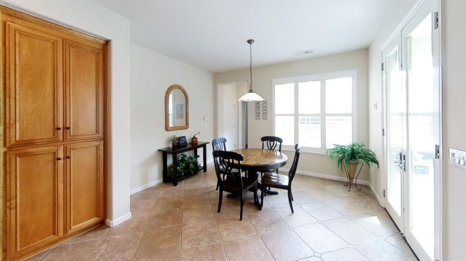 Detail Gallery Image 15 of 47 For 1088 Sausalito Way, Tracy,  CA 95377 - 4 Beds | 2/1 Baths