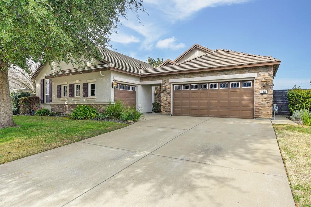 Detail Gallery Image 1 of 1 For 11009 Faber Way, Rancho Cordova,  CA 95670 - 4 Beds | 2 Baths