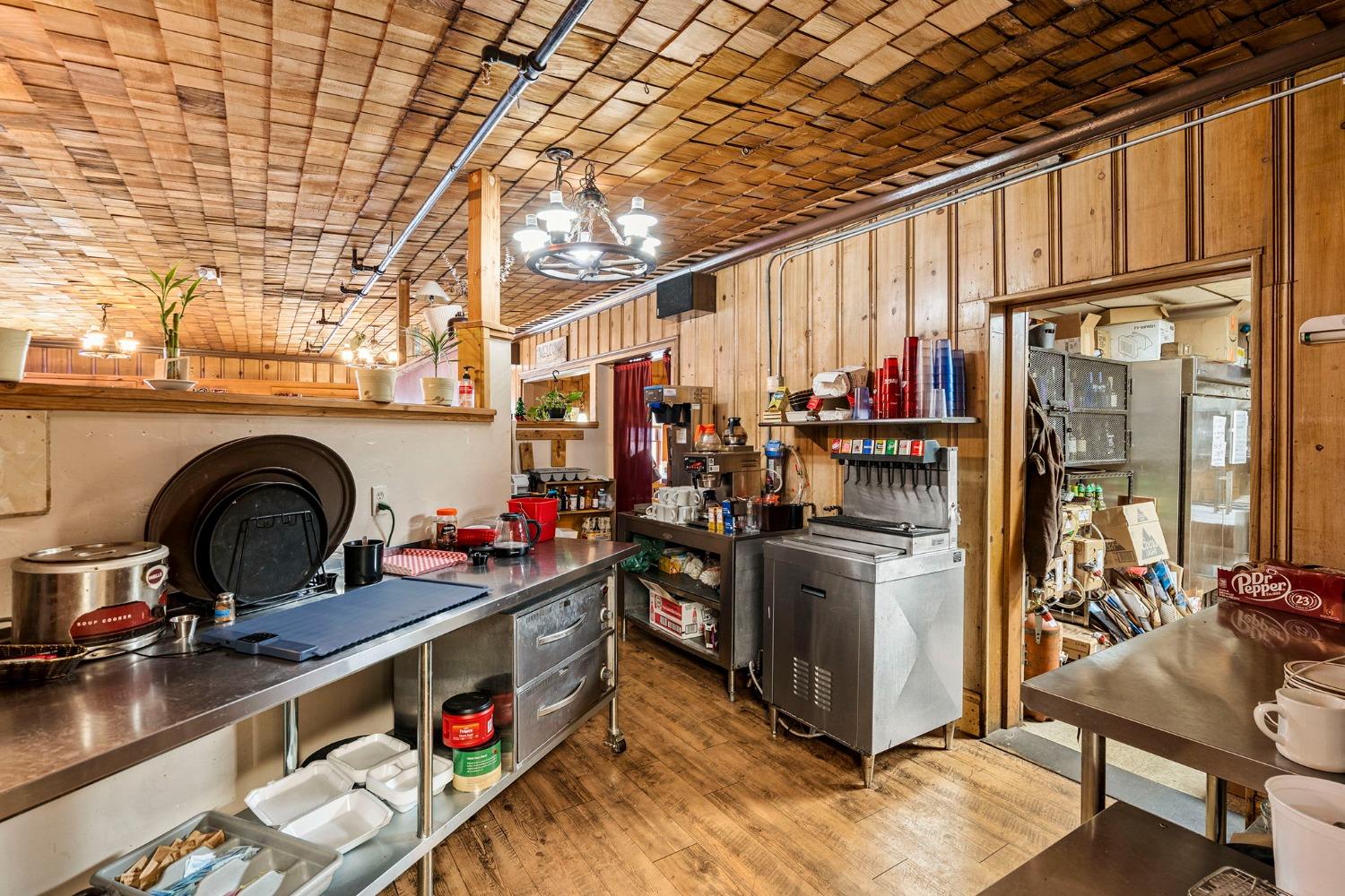 Detail Gallery Image 20 of 32 For 403 Railroad Ave, Loyalton,  CA 96118 - – Beds | – Baths