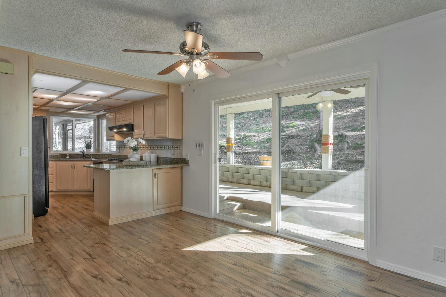 Detail Gallery Image 15 of 53 For 4420 Pleasant Valley Rd 159, Diamond Springs,  CA 95619 - 2 Beds | 2 Baths