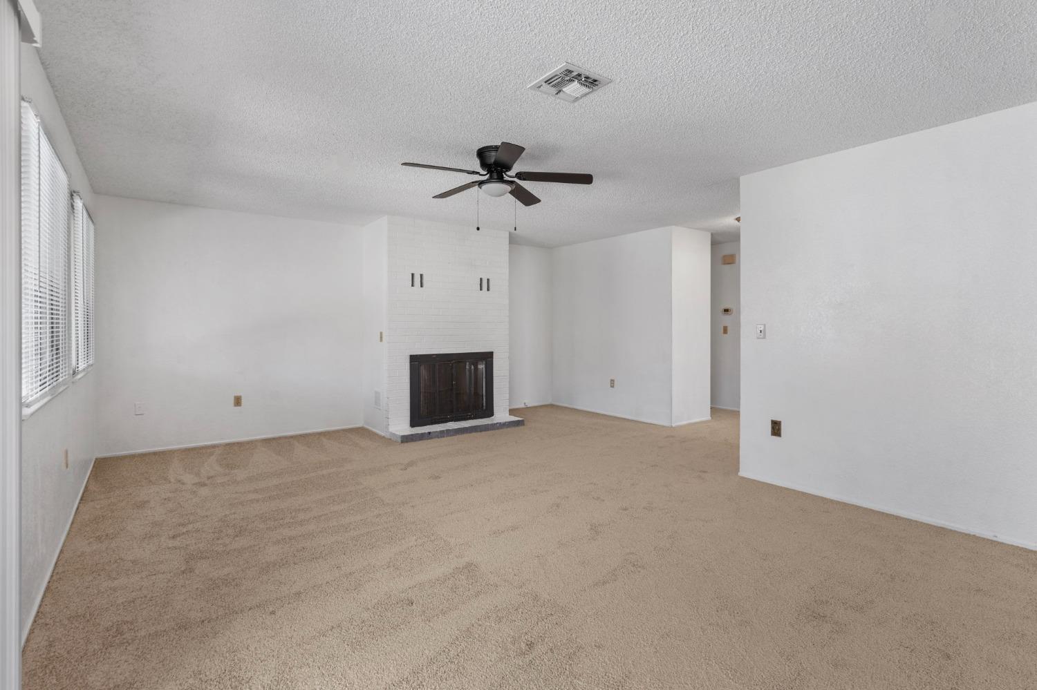 Detail Gallery Image 21 of 38 For 1191 Princeton Pl, Manteca,  CA 95336 - 3 Beds | 2 Baths