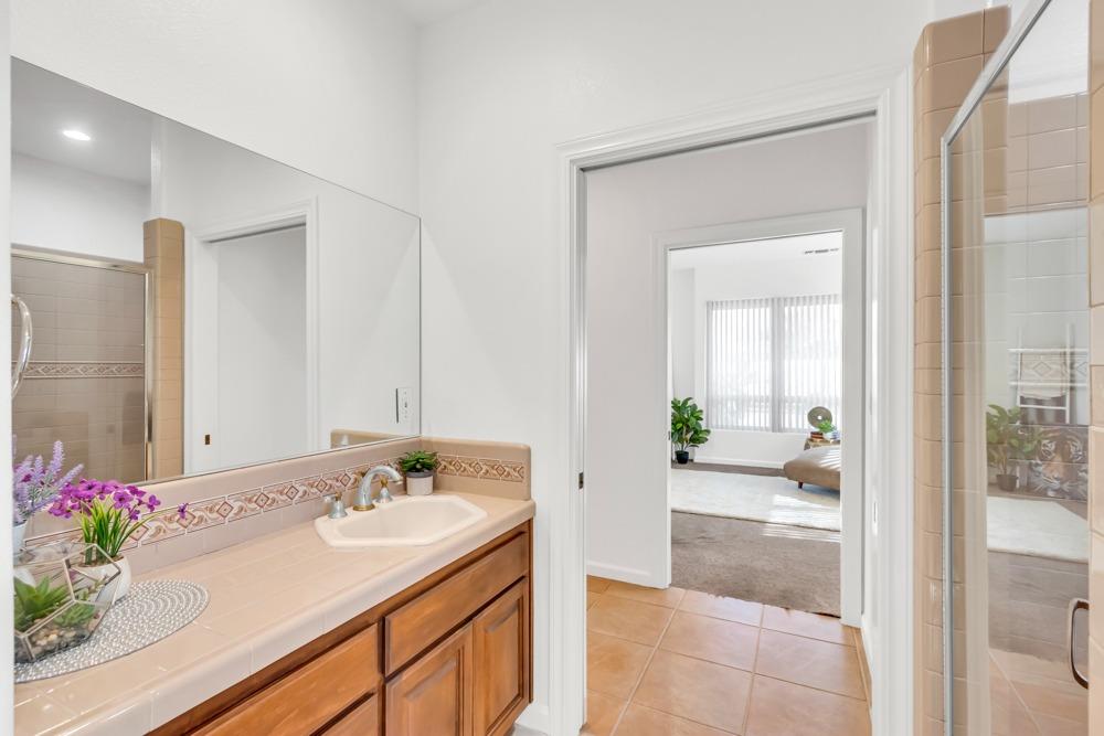 Detail Gallery Image 49 of 83 For 4717 Firebird Ln, Sacramento,  CA 95841 - 4 Beds | 3/1 Baths