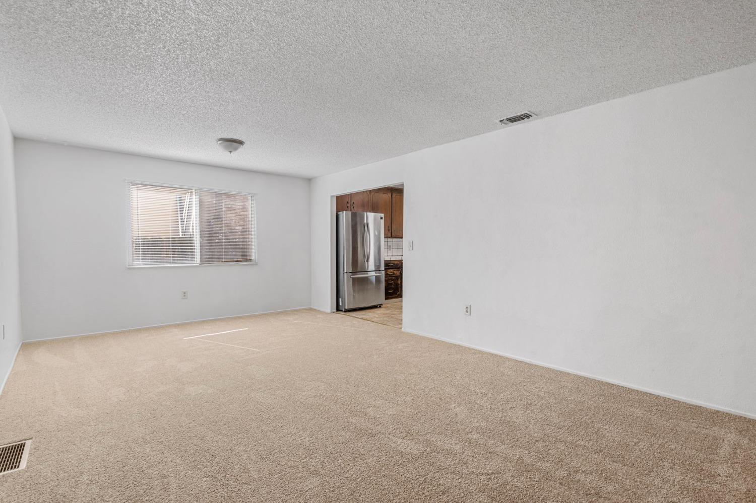 Detail Gallery Image 10 of 38 For 1191 Princeton Pl, Manteca,  CA 95336 - 3 Beds | 2 Baths