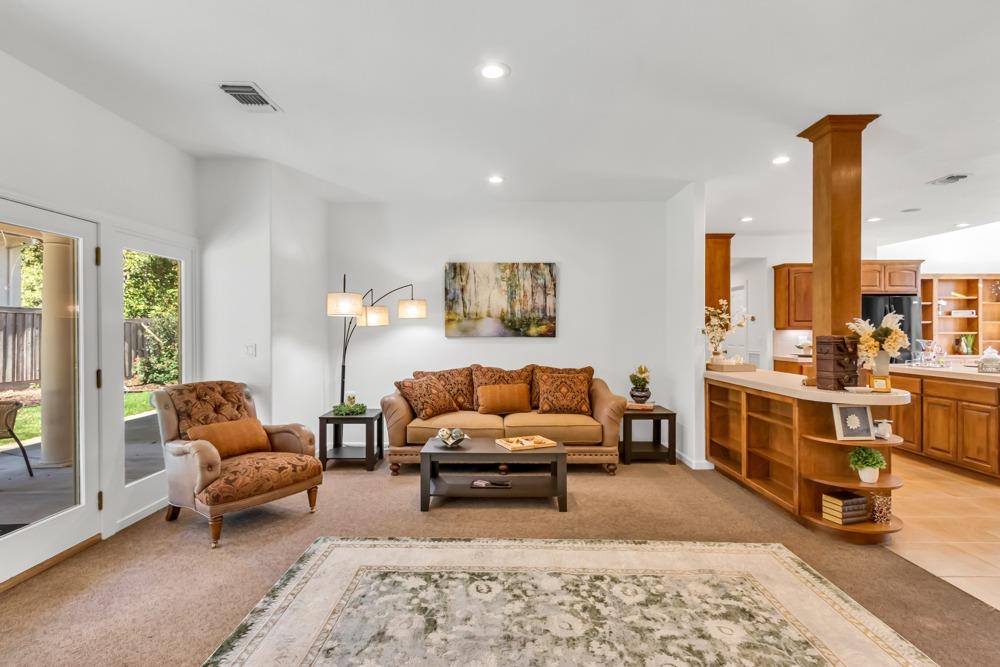 Detail Gallery Image 22 of 83 For 4717 Firebird Ln, Sacramento,  CA 95841 - 4 Beds | 3/1 Baths