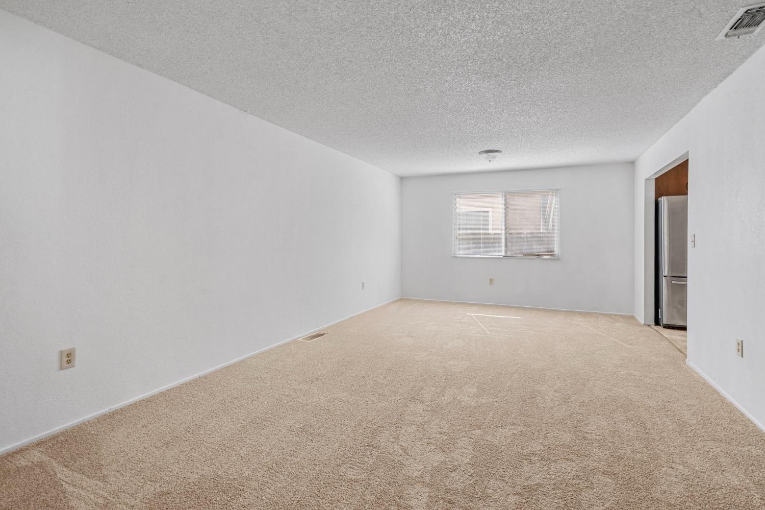 Detail Gallery Image 9 of 38 For 1191 Princeton Pl, Manteca,  CA 95336 - 3 Beds | 2 Baths