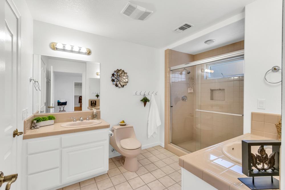 Detail Gallery Image 56 of 83 For 4717 Firebird Ln, Sacramento,  CA 95841 - 4 Beds | 3/1 Baths