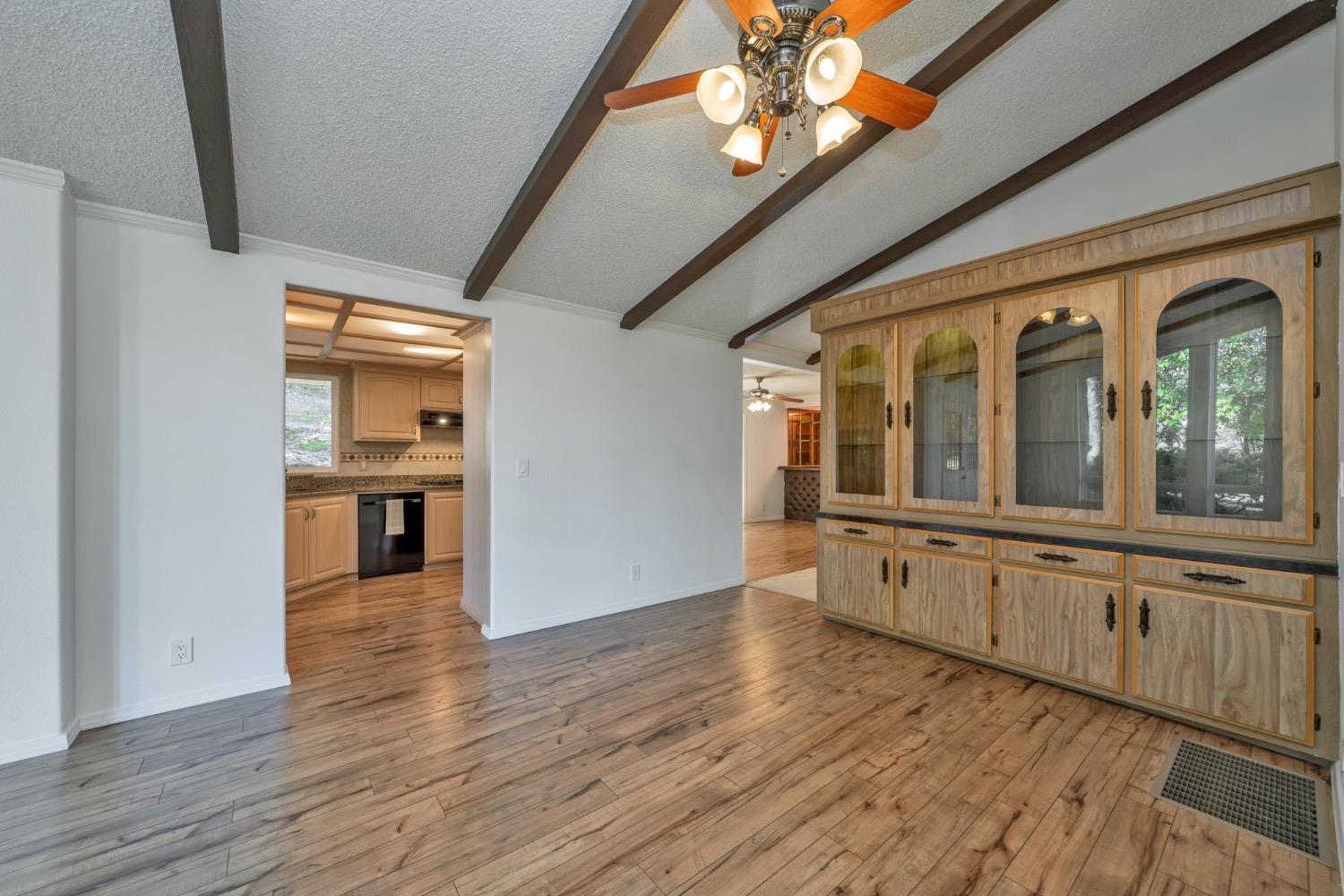 Detail Gallery Image 8 of 53 For 4420 Pleasant Valley Rd 159, Diamond Springs,  CA 95619 - 2 Beds | 2 Baths