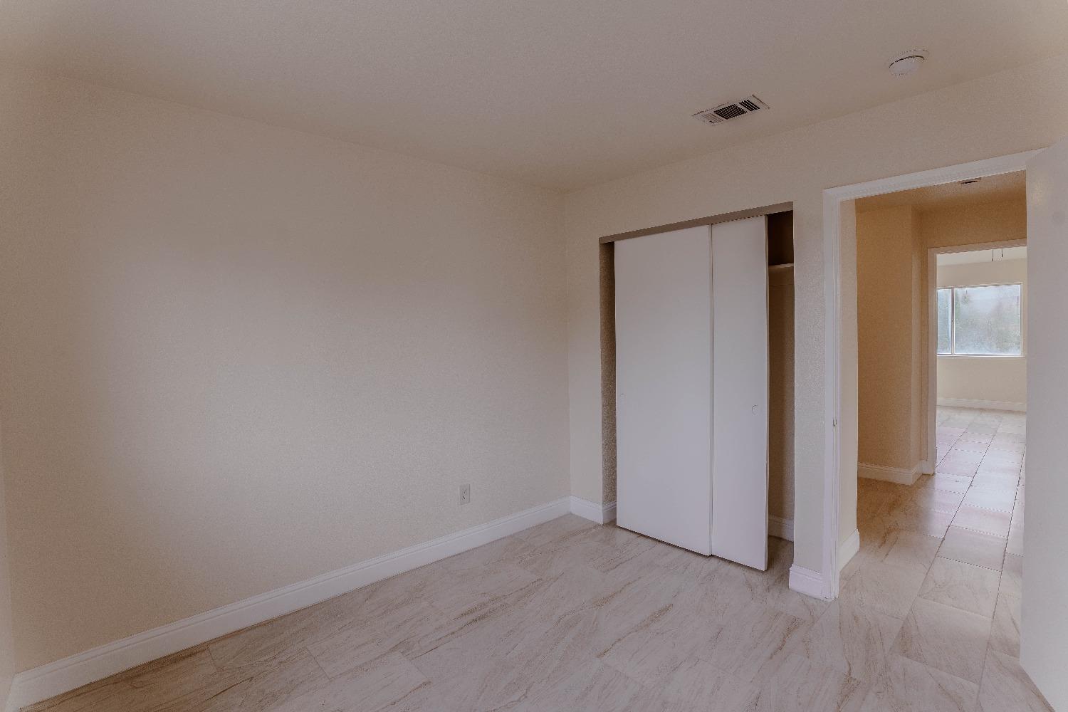 Detail Gallery Image 51 of 62 For 2079 Gordon Verner Cir, Stockton,  CA 95206 - 3 Beds | 2/1 Baths