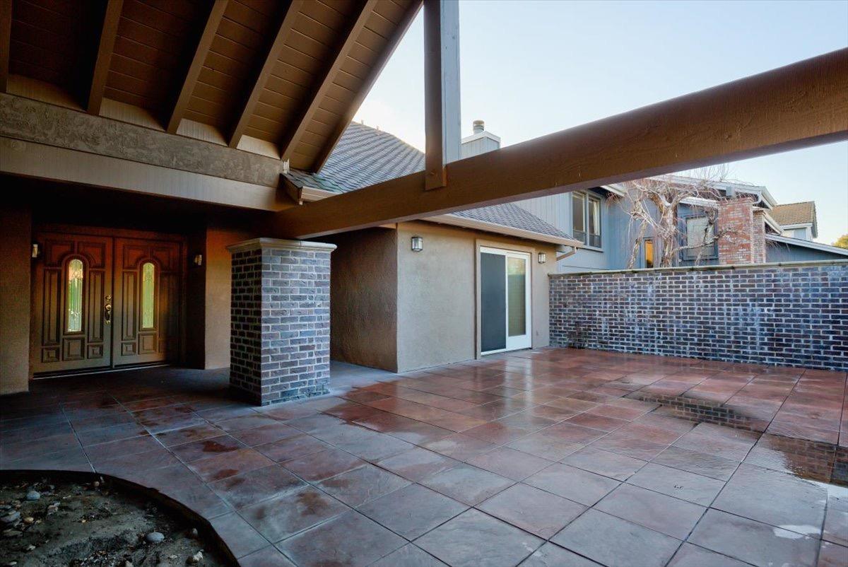Embarcadero Drive, Stockton, California image 3