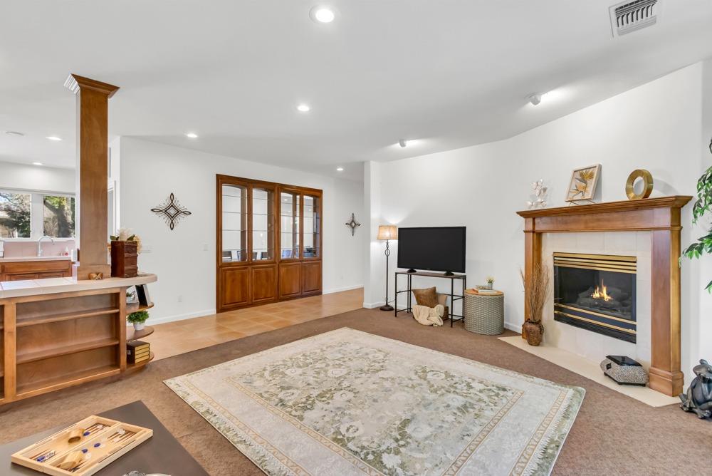 Detail Gallery Image 21 of 83 For 4717 Firebird Ln, Sacramento,  CA 95841 - 4 Beds | 3/1 Baths