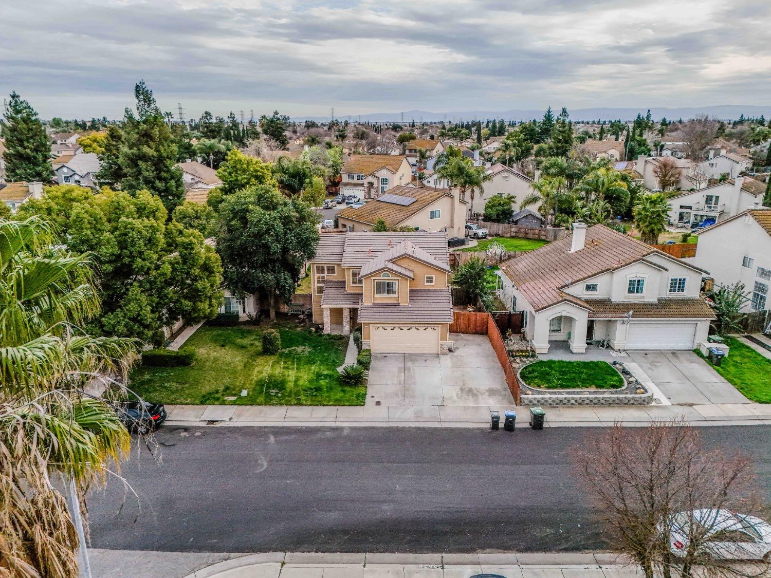 Gordon Verner Circle, Stockton, California image 18