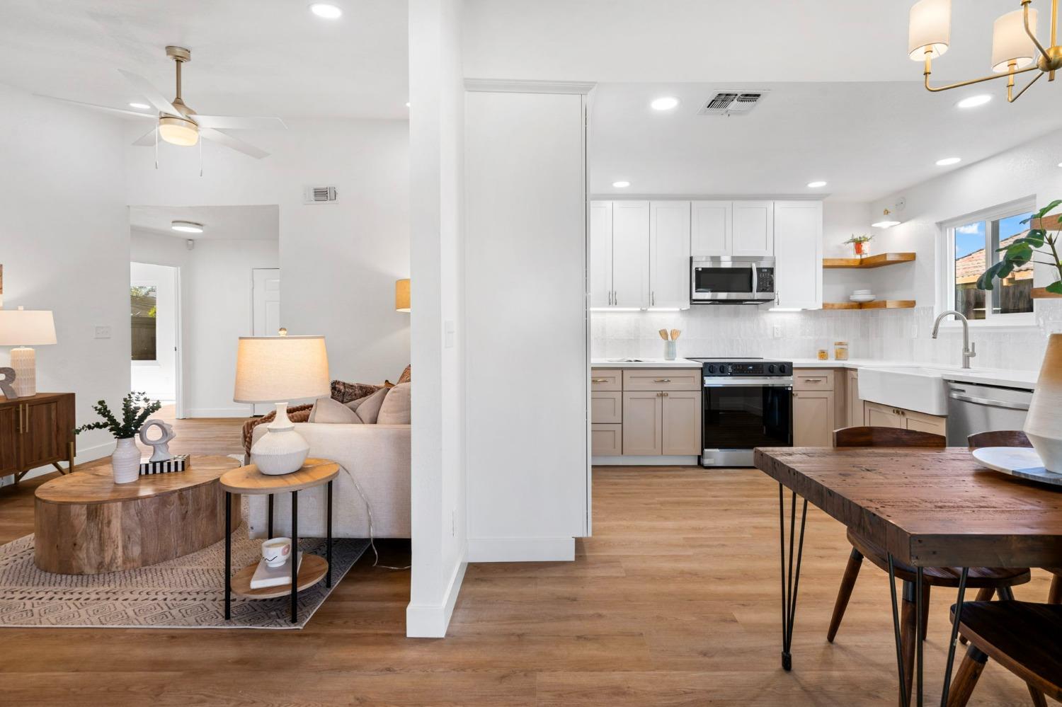 Detail Gallery Image 11 of 38 For 6428 Lorraine Ave, Stockton,  CA 95210 - 3 Beds | 2 Baths
