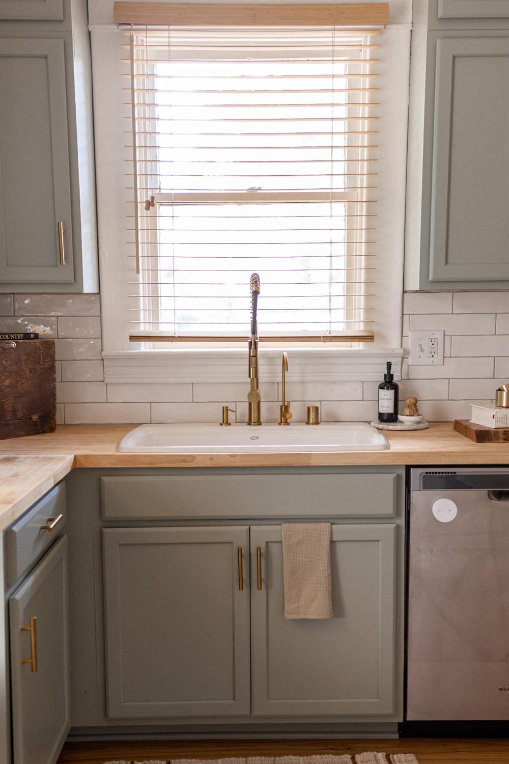 Detail Gallery Image 64 of 79 For 1300 19th St, Sacramento,  CA 95811 - – Beds | – Baths