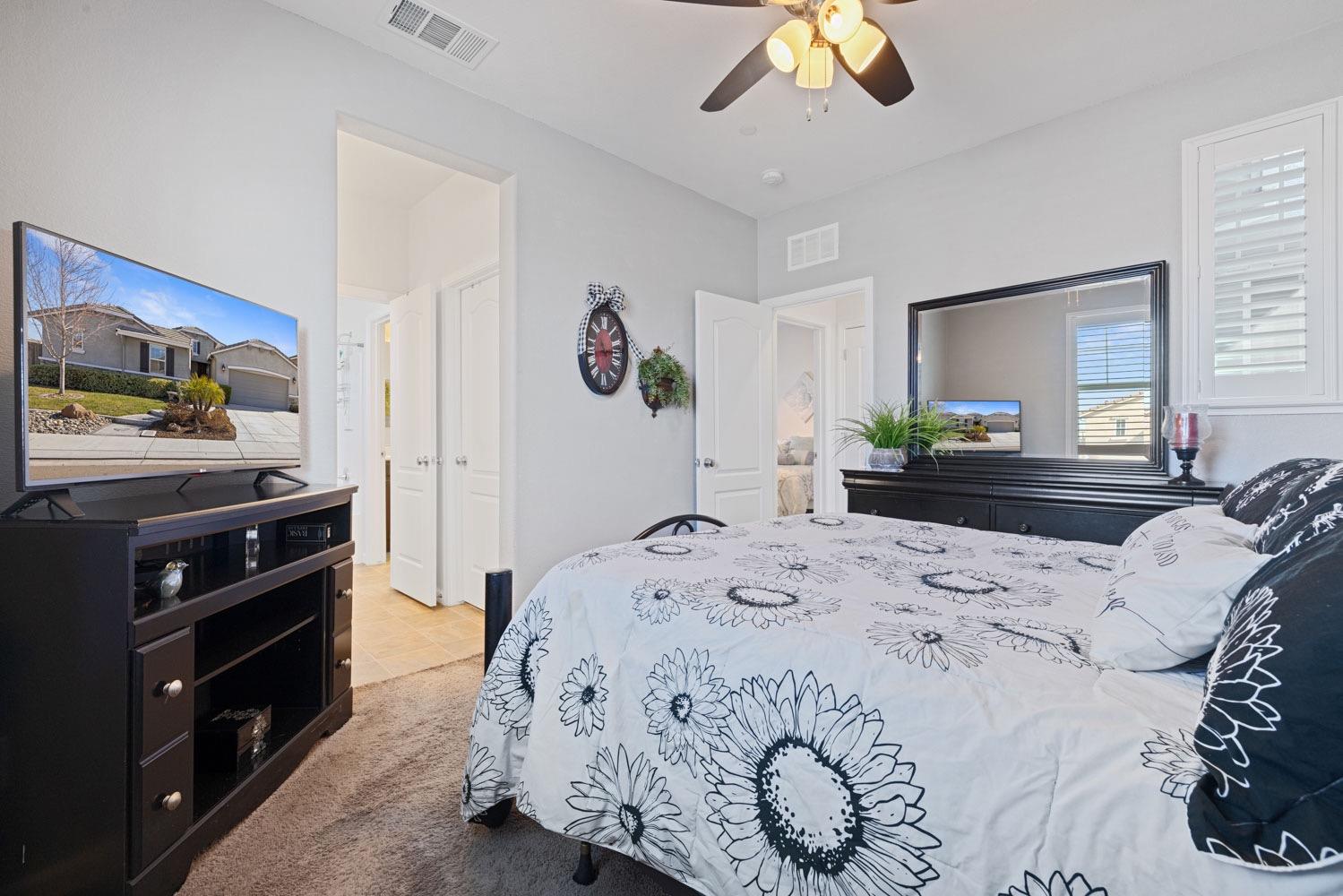 Detail Gallery Image 21 of 67 For 2320 Emigrant Pl, Manteca,  CA 95337 - 4 Beds | 3/1 Baths
