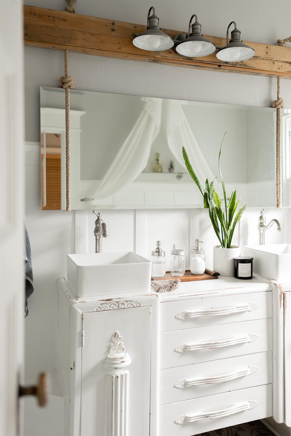 Detail Gallery Image 23 of 79 For 1300 19th St, Sacramento,  CA 95811 - – Beds | – Baths