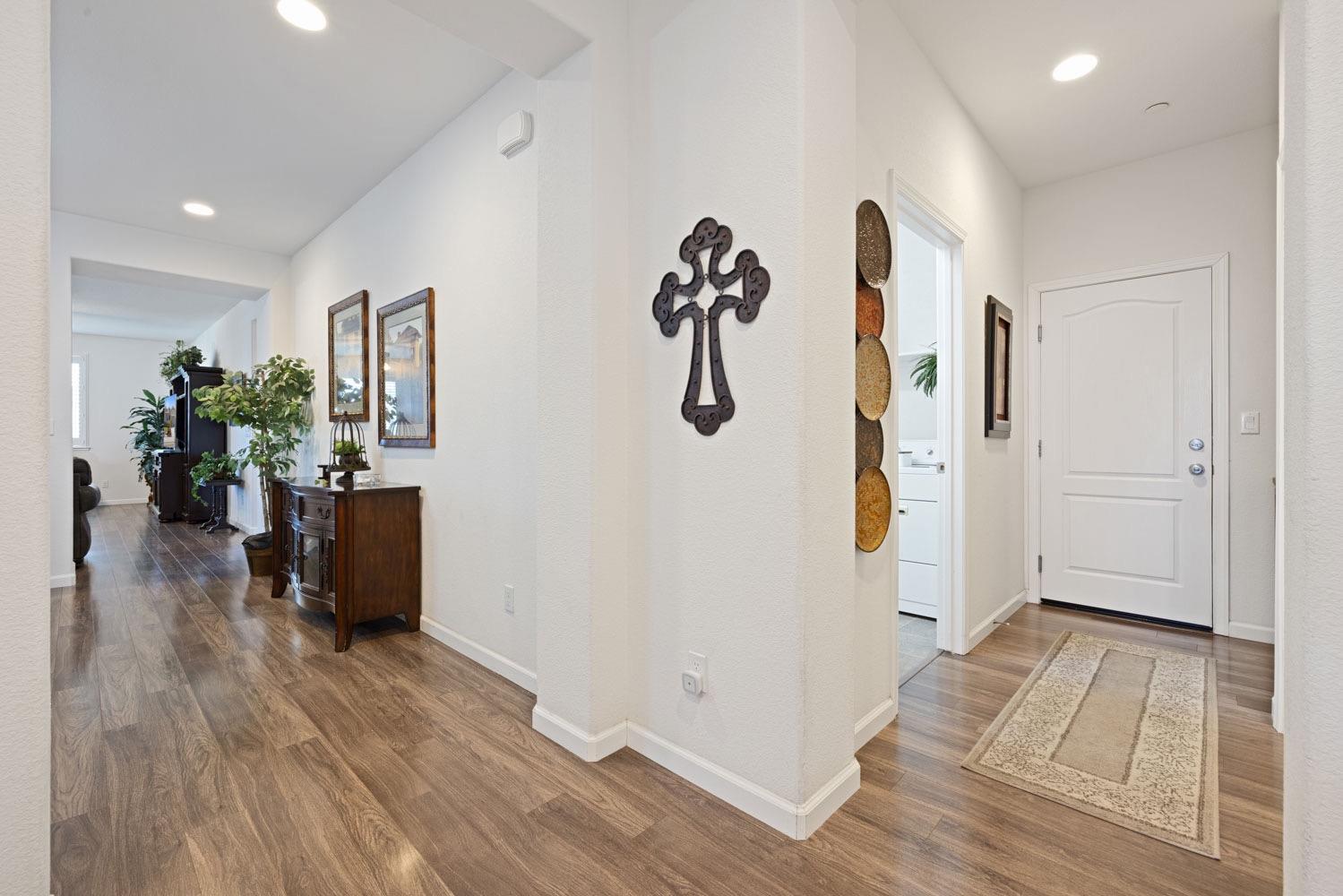 Detail Gallery Image 23 of 67 For 2320 Emigrant Pl, Manteca,  CA 95337 - 4 Beds | 3/1 Baths