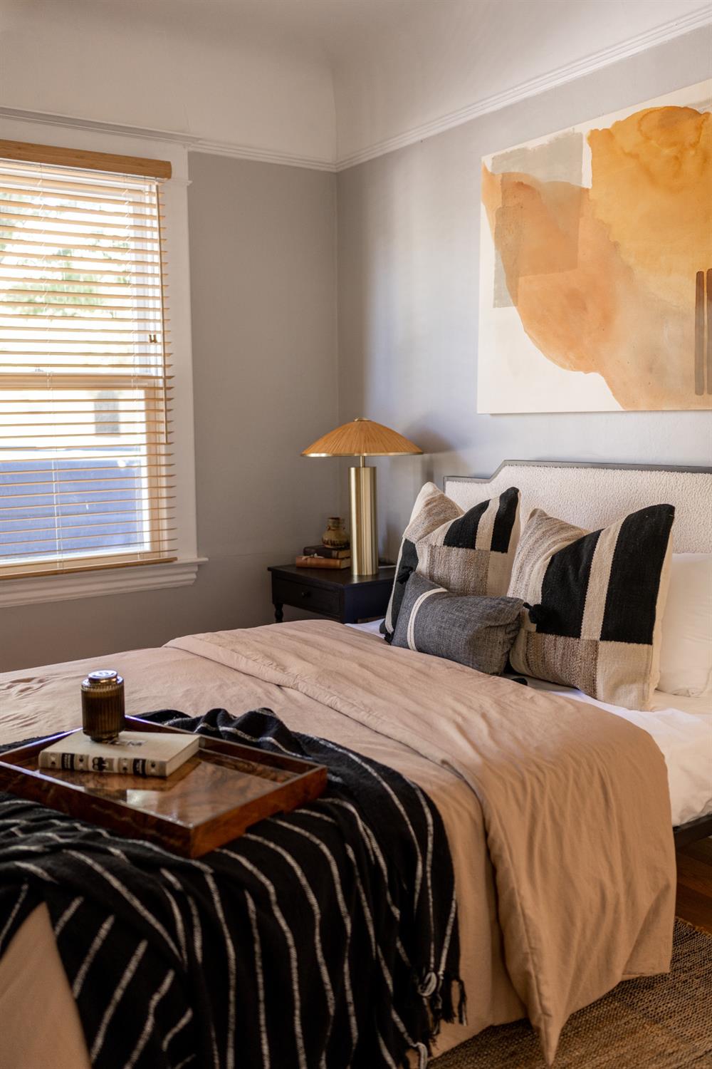 Detail Gallery Image 36 of 79 For 1300 19th St, Sacramento,  CA 95811 - – Beds | – Baths