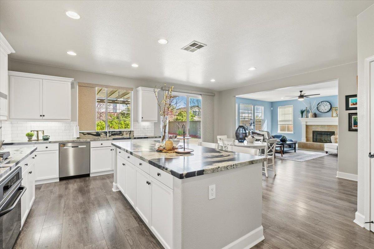 Damico Drive, El Dorado Hills, California image 9