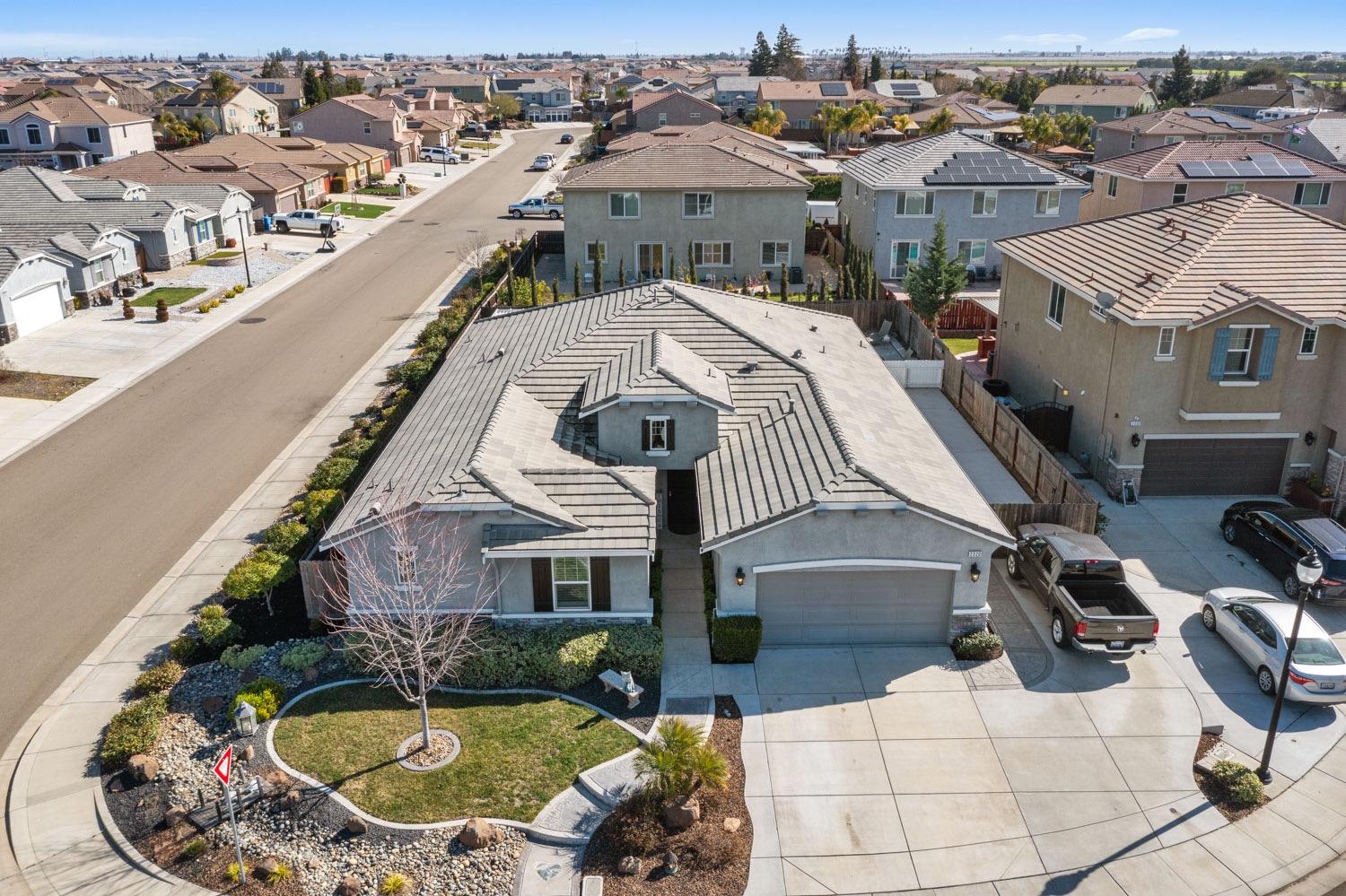 Detail Gallery Image 58 of 67 For 2320 Emigrant Pl, Manteca,  CA 95337 - 4 Beds | 3/1 Baths