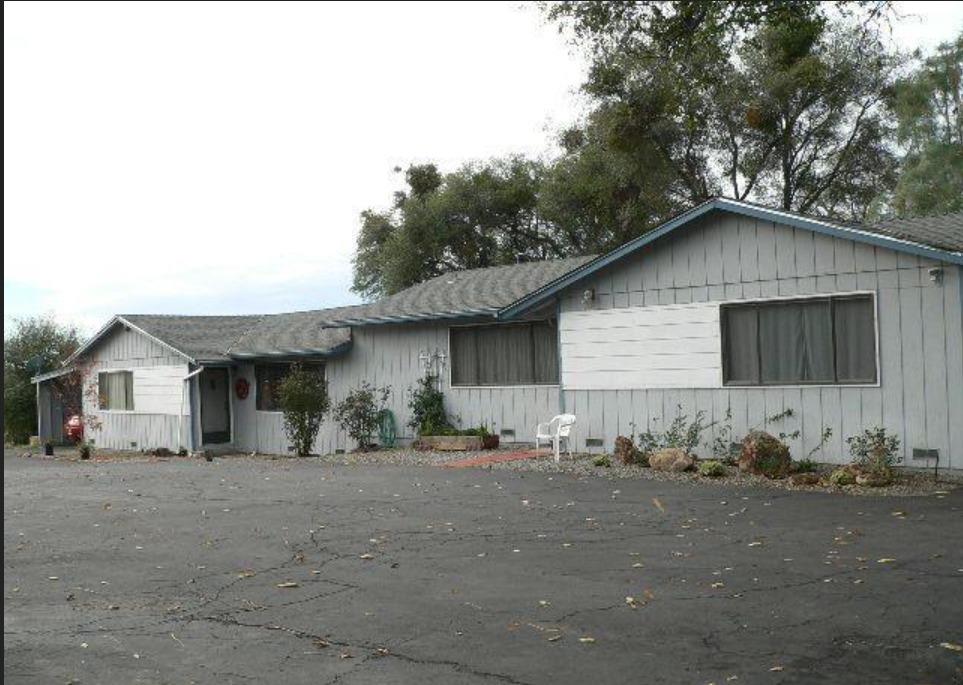 Sierra Lane, Mokelumne Hill, California image 12