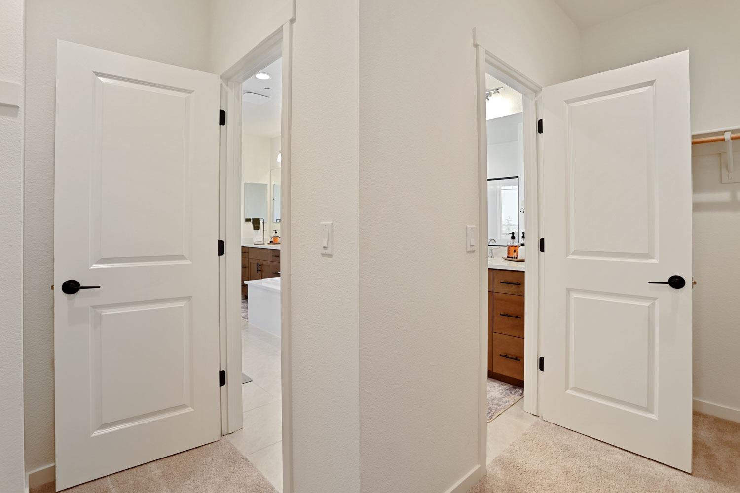 Detail Gallery Image 51 of 56 For 16283 Brownstone Ave, Lathrop,  CA 95330 - 4 Beds | 3/1 Baths