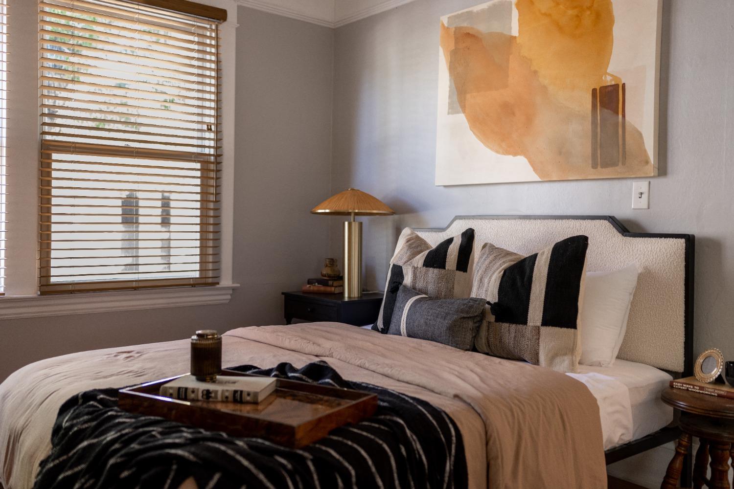Detail Gallery Image 48 of 79 For 1300 19th St, Sacramento,  CA 95811 - – Beds | – Baths