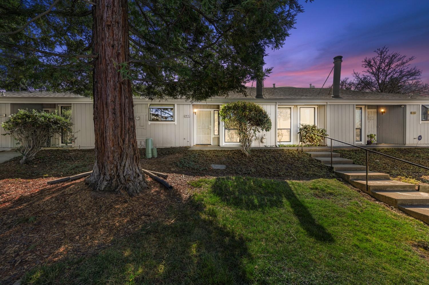 Detail Gallery Image 1 of 1 For 3659 Gold Creek Ln, Sacramento,  CA 95827 - 2 Beds | 2 Baths